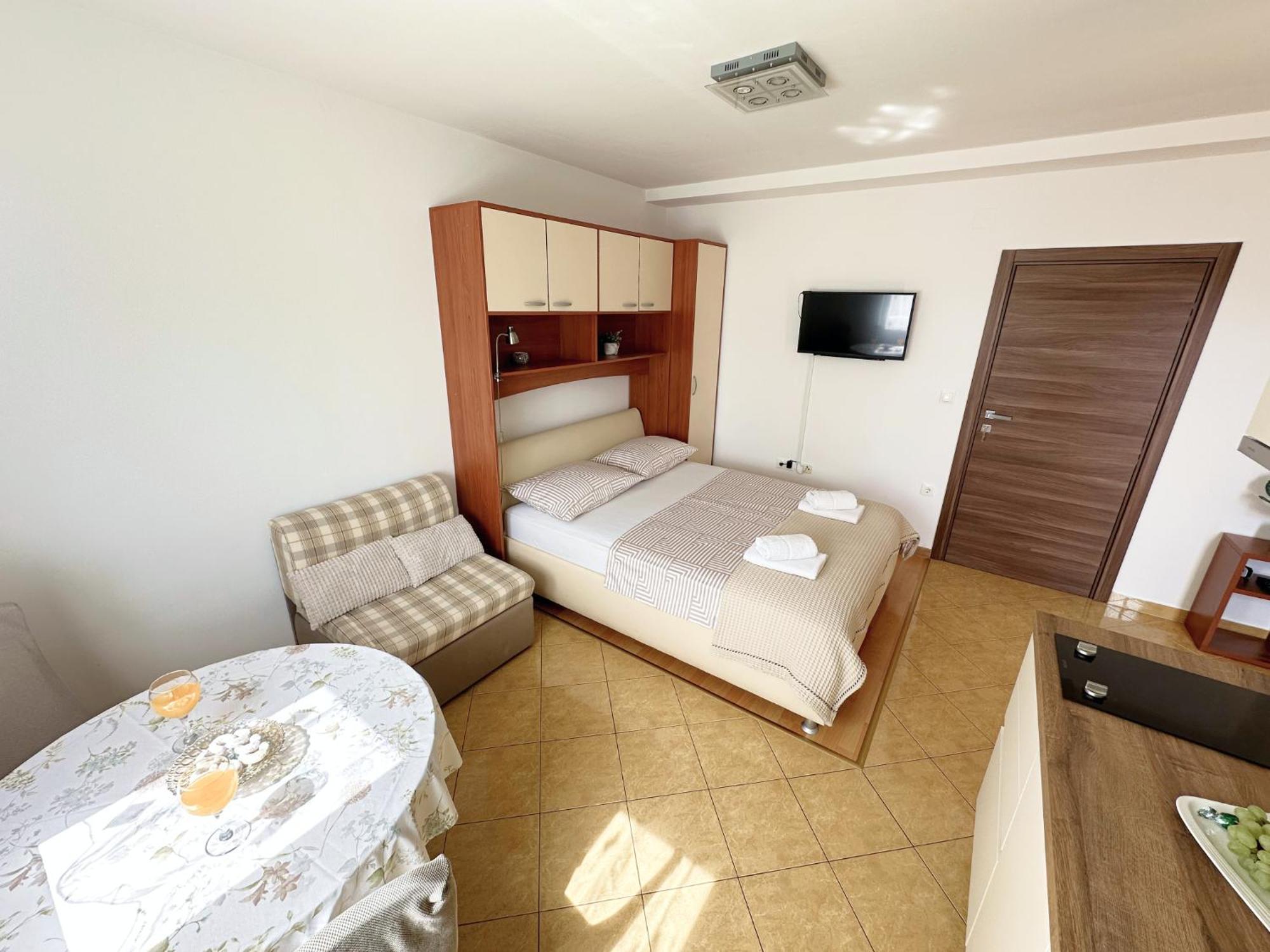 Apartments Vila Miranda Vodice Eksteriør bilde