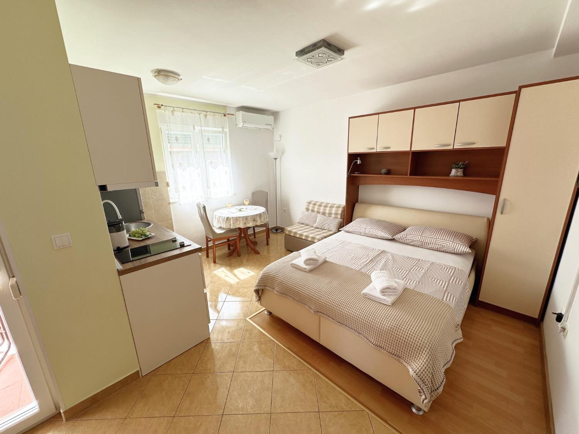 Apartments Vila Miranda Vodice Eksteriør bilde